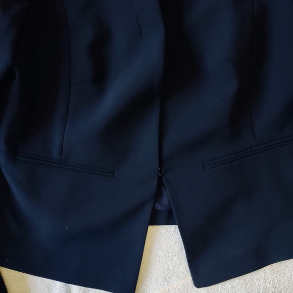 Ann Taylor Blazer - Picture 7 of 13